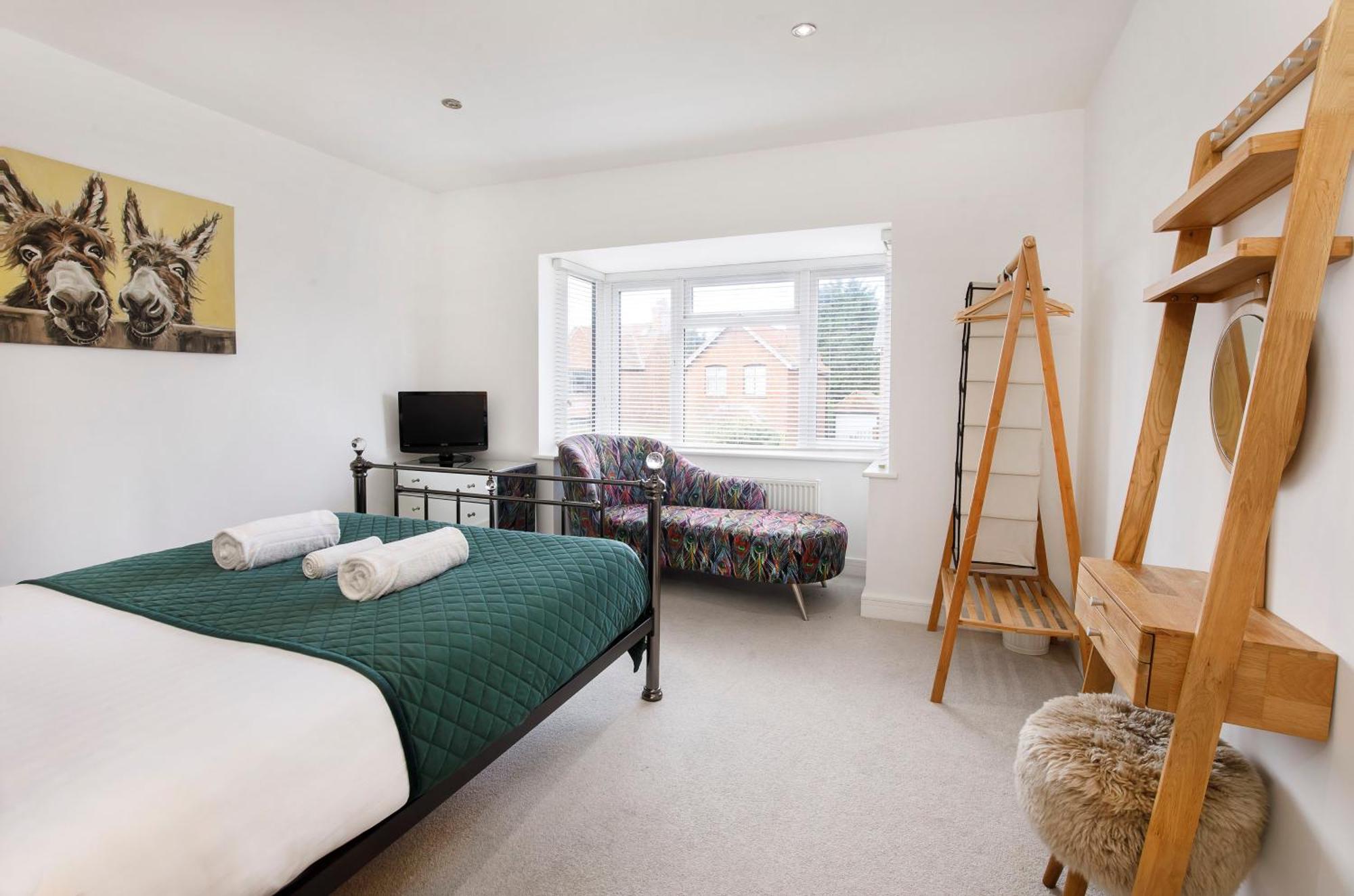 White House Apartments-Free Parking 1 Car Per Apartment York Exteriör bild